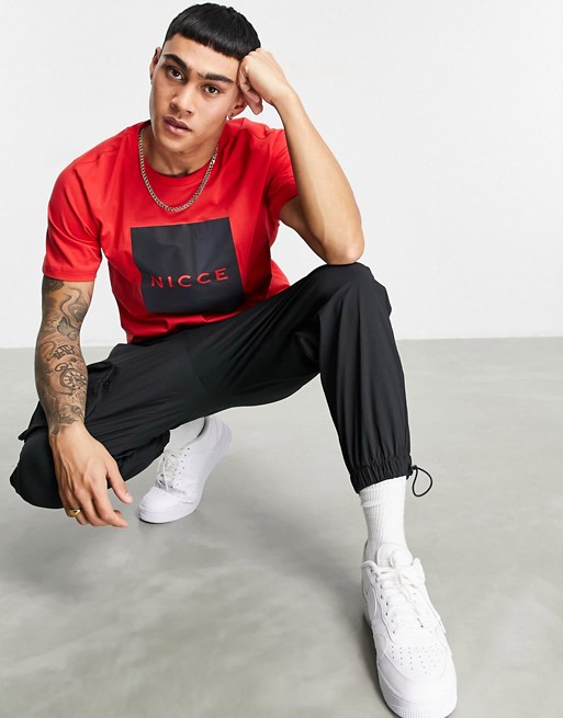 Nicce reflective logo box detail t-shirt in red