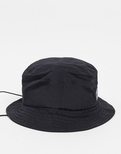 black summer bucket hat