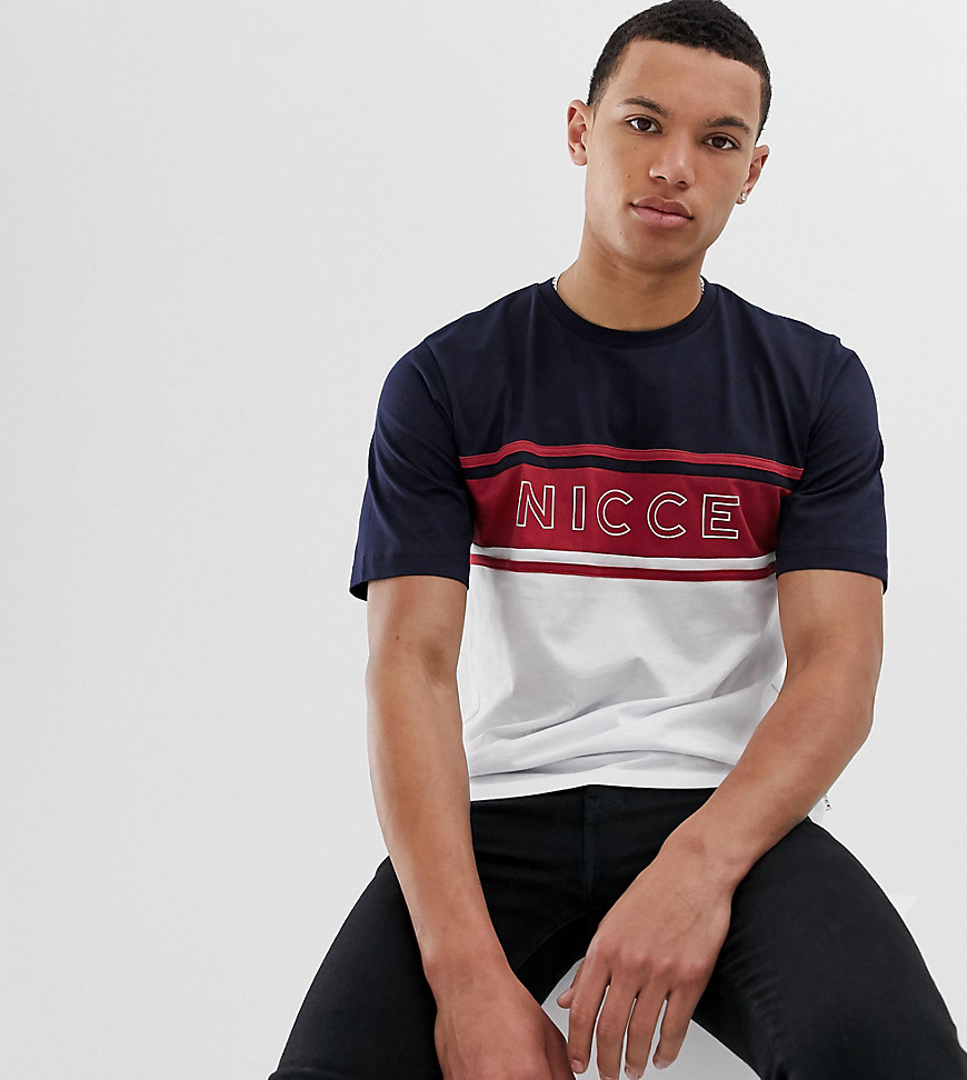 Nicce – Vit och marinblå t-shirt med panellogga