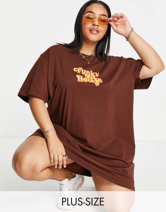 Night Addict Plus funky house oversized t-shirt dress in chocolate brown