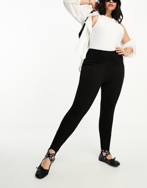 Reclaimed Vintage inspired stirrup leggings in black