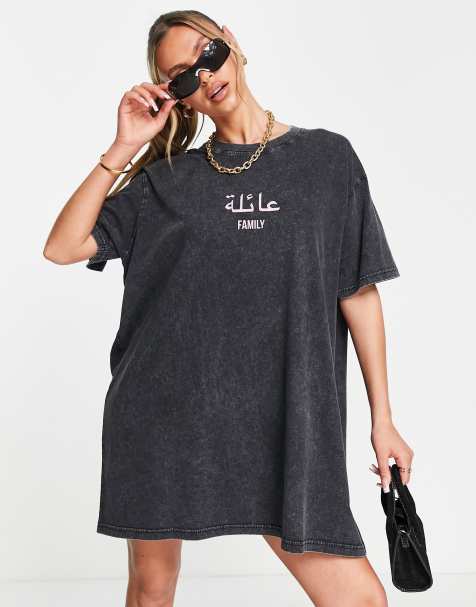 Night Addict - Vestito T-shirt oversize nero slavato con scritta "Family" - view 1