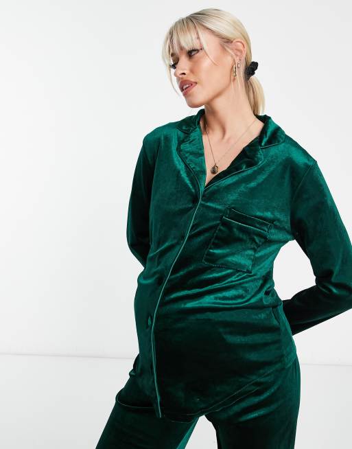 Night Maternity - Pigiama lungo in velluto verde bosco con dettaglio ricamato sul retro, 3 di 4