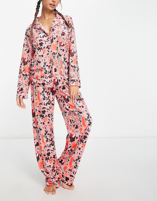 Night velvet long pyjama set in light pink printed floral