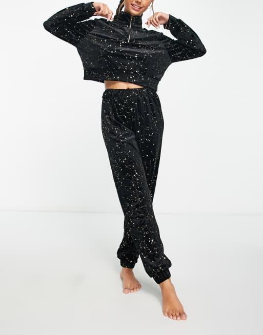 Night velvet lounge set with quarter zip in black with gold stars