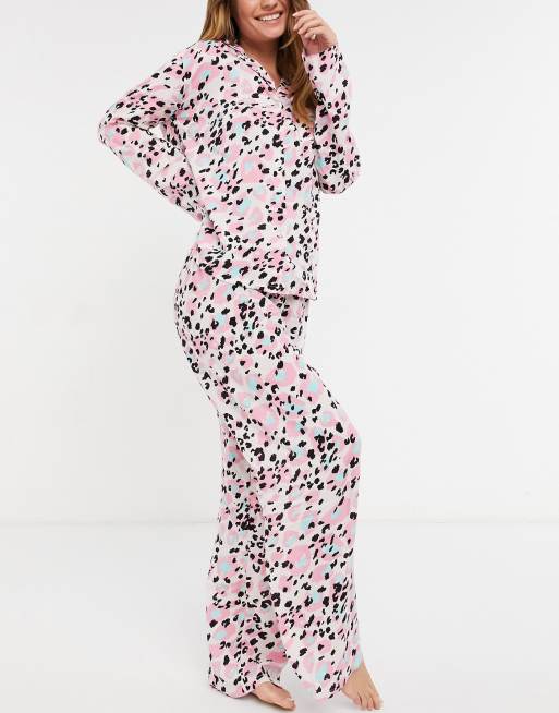 Night woven long pajama set in pink leopard print