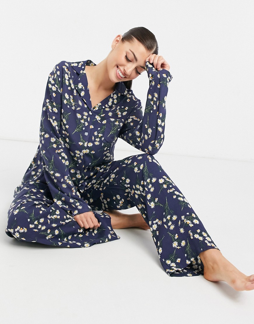 Night woven long pyjama set in daisy print-Multi
