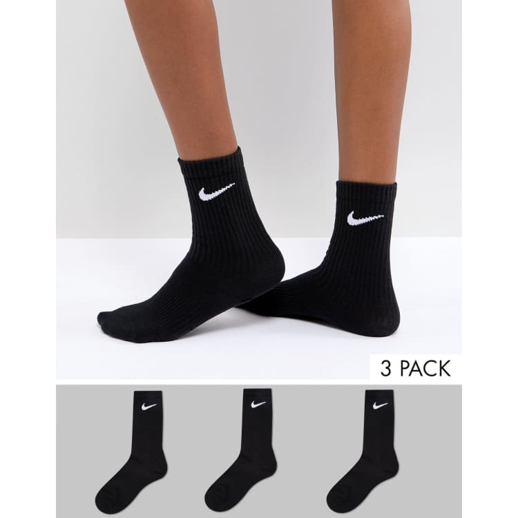 Long black best sale nike socks