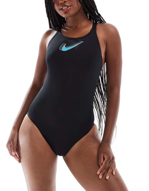 Nike - 3D Swoosh - Strak performance badpak in zwart - view 1