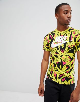 Nike - 90's Pack - T-shirt stampata gialla AQ4191-740 | ASOS