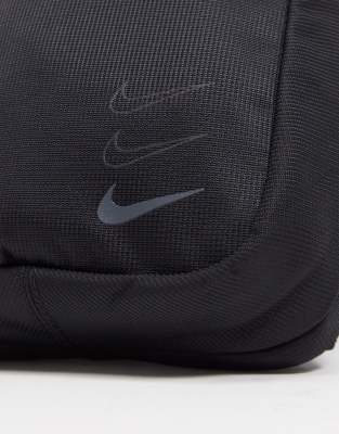 nike advance crossbody bag