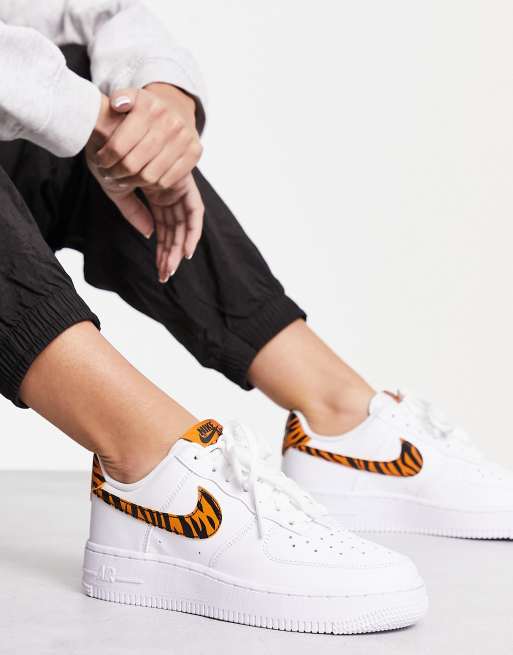 Air force 1 2025 '07 hvide sneakers