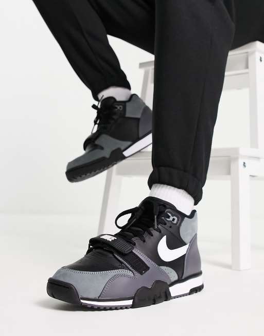 Nike air alte nere new arrivals