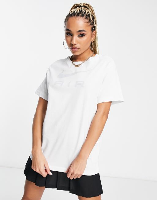 Nike – Air – Boyfriend-T-Shirt in Weiß