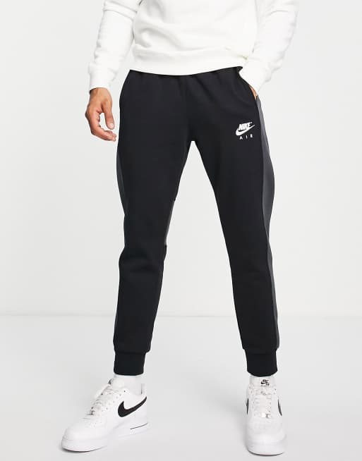 Nike color shop block sweatpants