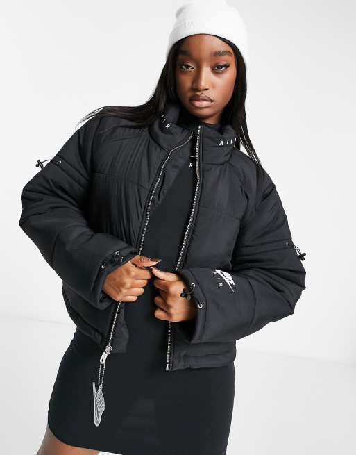 Nike store cropped puffer