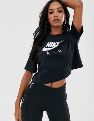 Nike - Air - Cropped T-shirt in zwart