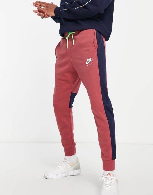 Nike Trend Fleece loose fit cuffed sweatpants in pale brown, ASOS