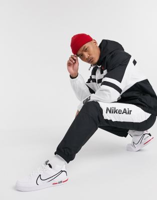 nike air cuffed woven joggers