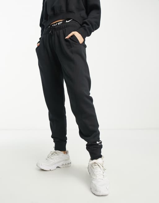 Nike air hotsell men's fleece joggers