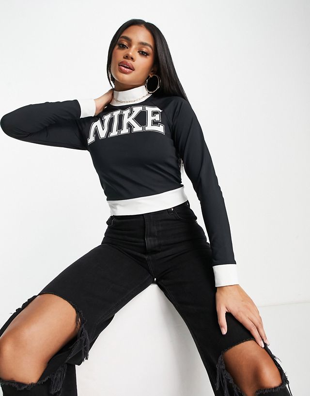 Nike Air fleece neck long sleeve in black