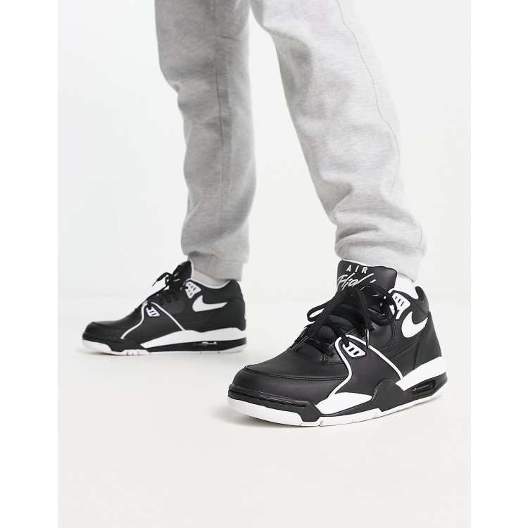 Nike air flight 89 black and on sale white