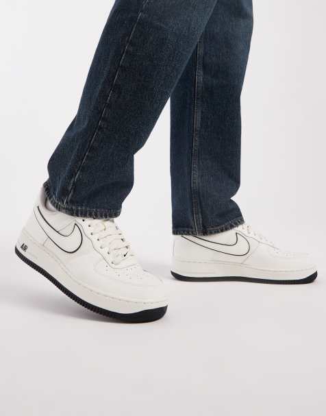 Nike - Air Force '07 1 - Sneakers in gebroken wit en zwart - view 1