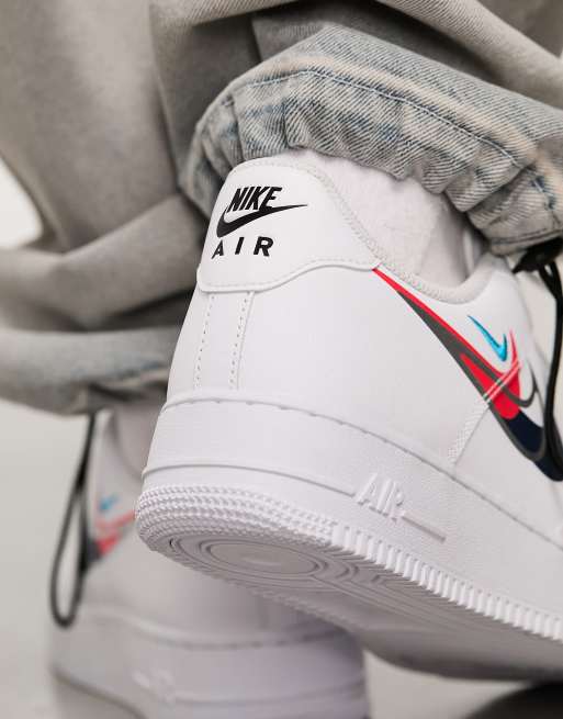 Cette paire de baskets Nike blanche et élégante voit son prix dégringoler  fortement - Le Parisien