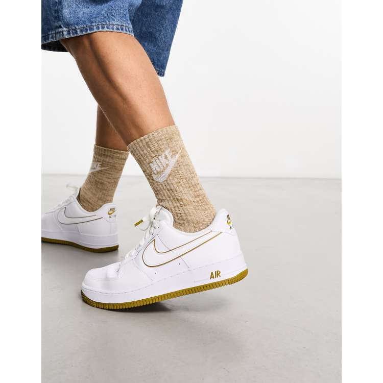 Nike Air Force 1 07 Baskets Blanc bronze ASOS