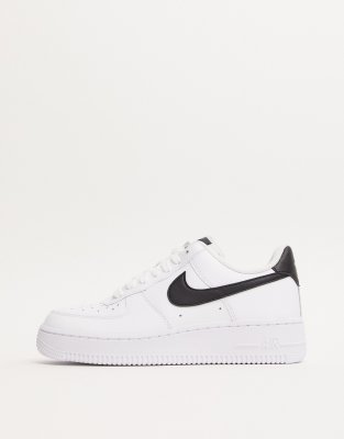 nike air force one noir et blanc