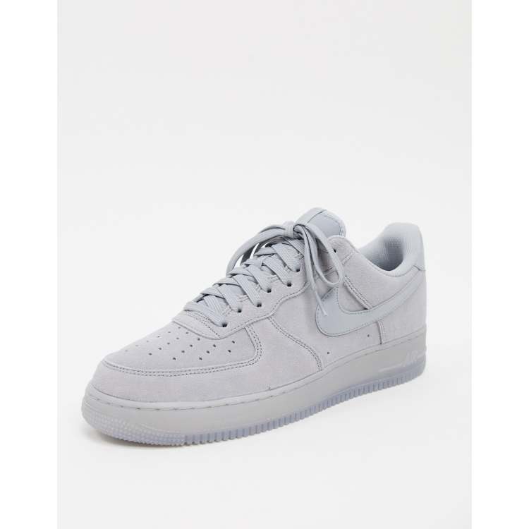 Nike Air Force 1 07 Baskets en daim Gris ASOS