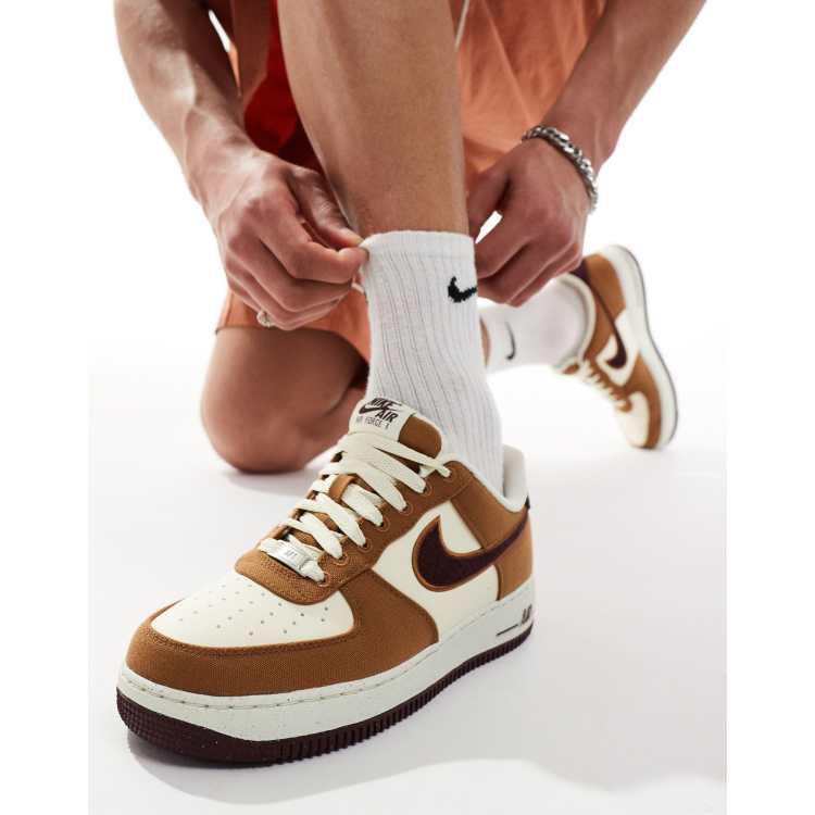 Nike Air Force 1 07 baskets Marron et voile