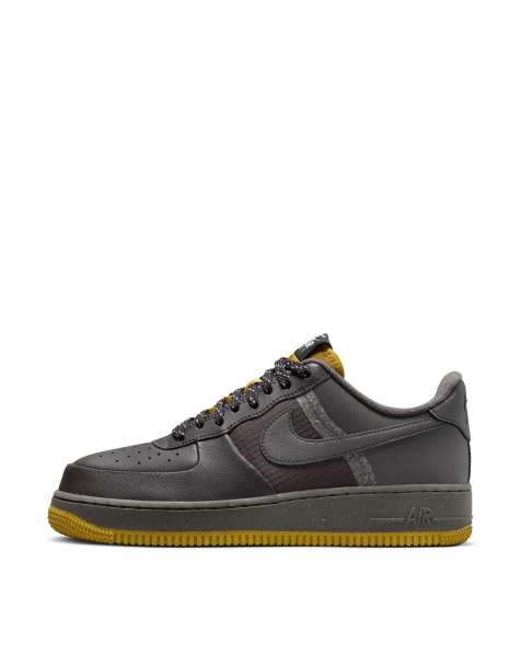 Air force noir outlet et blanche homme