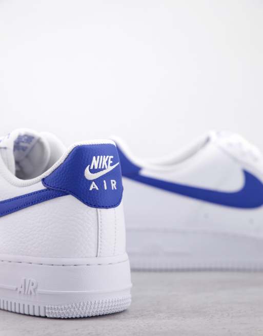Nike Air Force 1 '07 – Białe buty sportowe w kolorze biało-niebieskim, 4 z 4