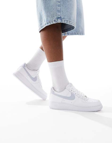 Nike – Air Force 1 '07 – Biało-szare buty sportowe - view 1