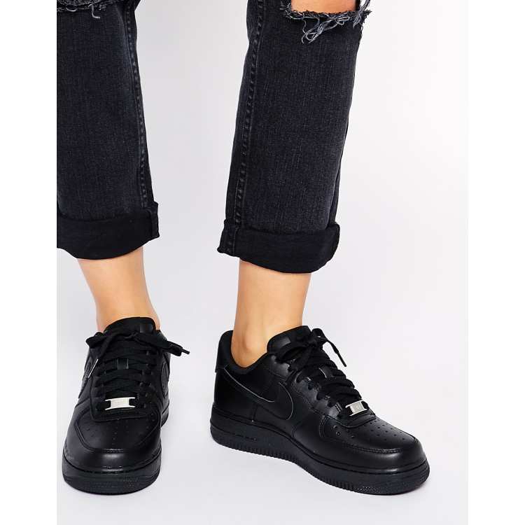 Black air shop force 1 fits