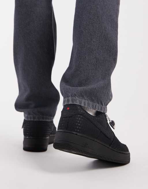 Nike – Air Force 1 '07 – Czarne buty sportowe z wyhaftowanymi sercami, 4 z 5