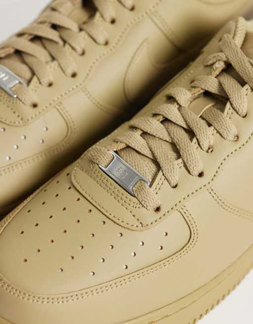 Nike Air Force 1 '07 Ess 3X zapatillas de deporte en marrón, 4 de 5