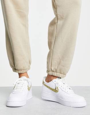 womens air forces 1 07 ess