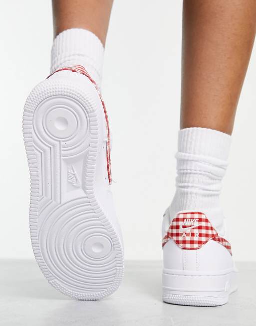 Nike Air Force 1 07 gingham trainers in white and red ASOS