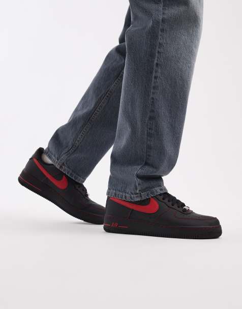 Nike - Air Force 1 - '07 LV 8 - Sneakers in zwart en rood - view 1