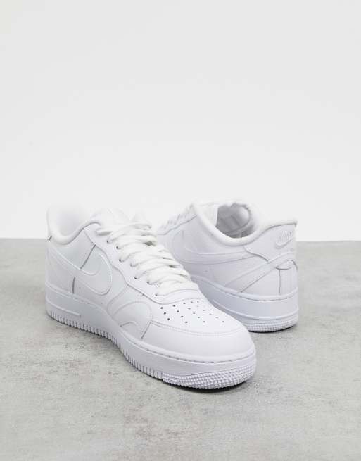 Nike air force 1 shop lv8 trainers in white