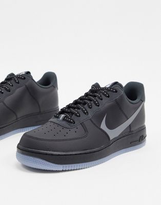nike air force lv8 nere