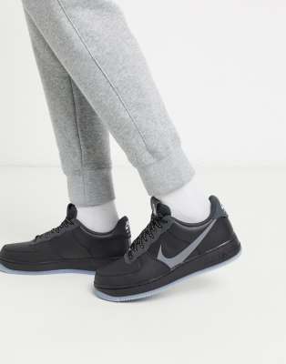 air force black trainers