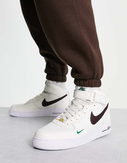 Nike - Air Force 1 '07 LV8 - 40th anniversary - Sneakers in zeilwit en bruin, 4 van 4