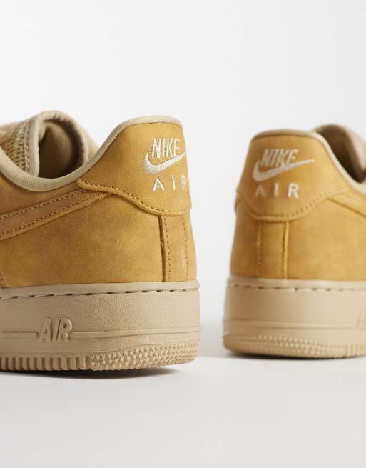 Nike – Air Force 1 '07 LV8 – Brązowe buty sportowe z tkaniny, 3 z 5