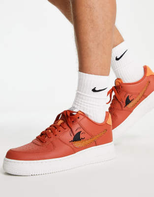 NIKE AIR FORCE 1 '07 LV8 NN SNEAKERS IN ORANGE