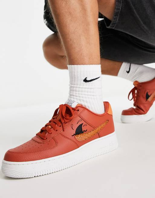 Nike Air Force 1 '07 Lv8 Sneaker in Orange for Men