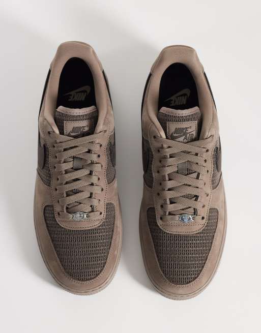 Nike Air Force 1 '07 LV8 sneakers in dark brown  , 3 of 5