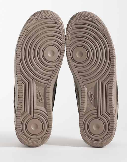 Nike Air Force 1 '07 LV8 sneakers in dark brown  , 5 of 5